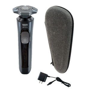 Philips Norelco Shaver 6000 Rechargeable Wet & Dry Charger Travel Case Used